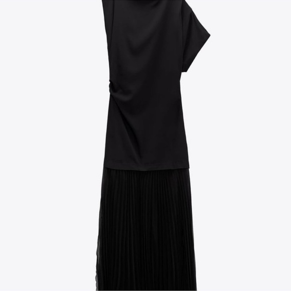 NEW! Zara Black Asymmetrical Pleated Dress - Picture 6 of 13